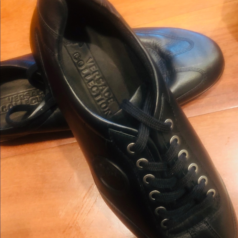 Shoes - Picture 2 of 2